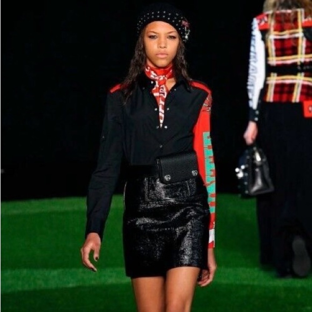 Marc by Marc Jacobs 2015 black red "Unite" epaulette snap up cargo blouse size M